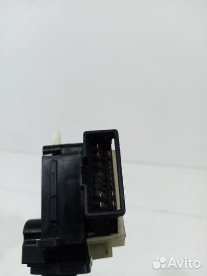 Переключатель поворотов подрулевой SsangYong Kyron