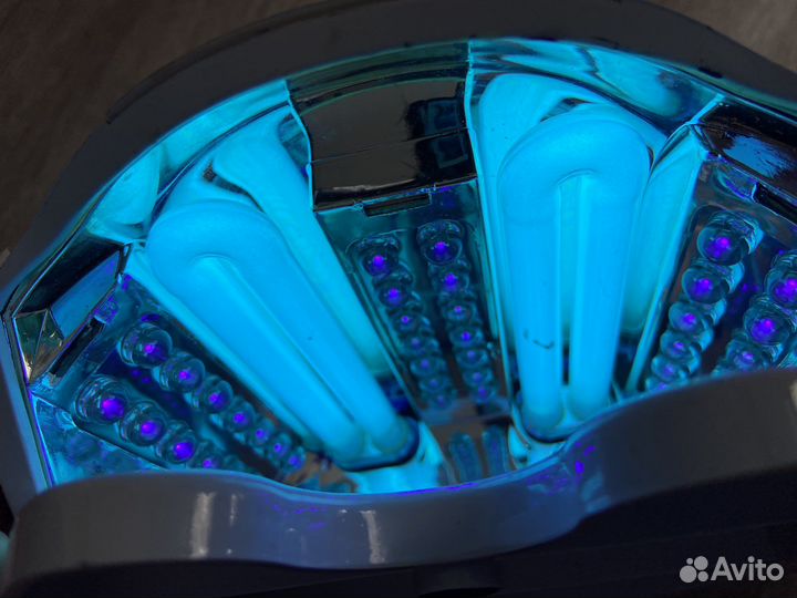 Лампа для маникюра