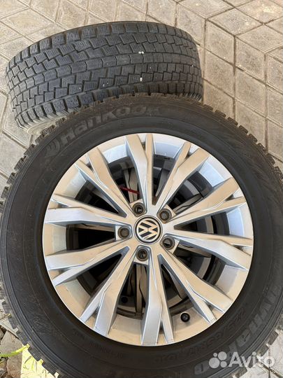 Комплект диски оригинал и резина Volkswagen Tiguan