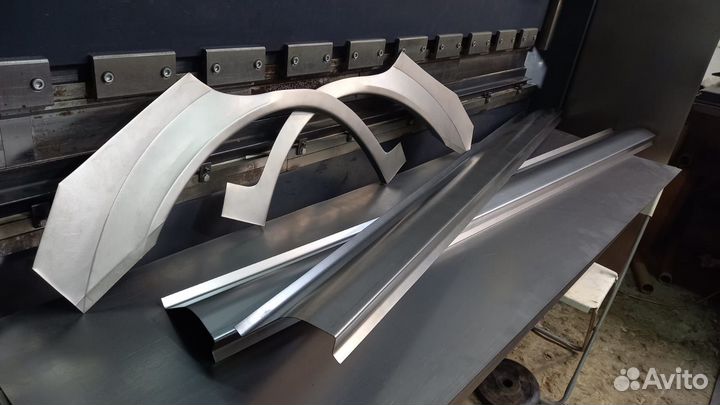 Пороги Мазда Фамилия BJ