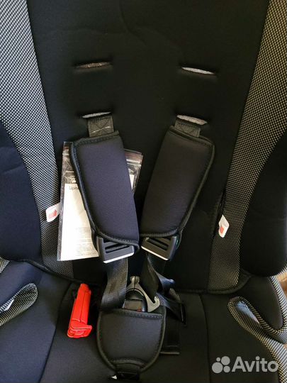 Новое автокресло бустер 9-36 кг, 1-12 лет