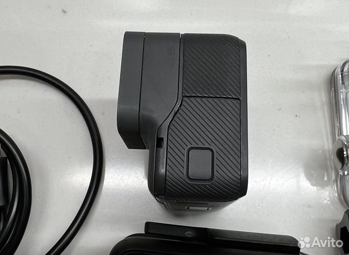 Продам GoPro 5 Black+Karma Grip