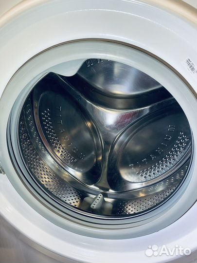 Стиральная машина Ariston 5кг