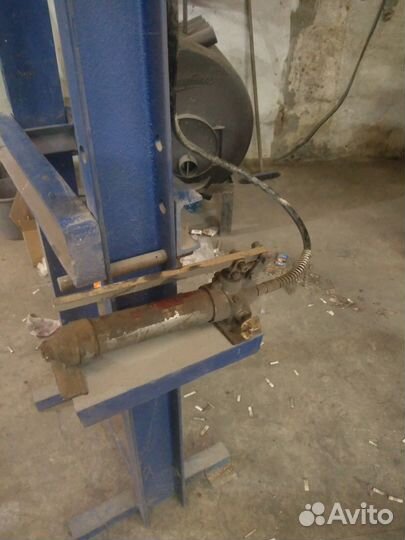 Пресс гидравлический