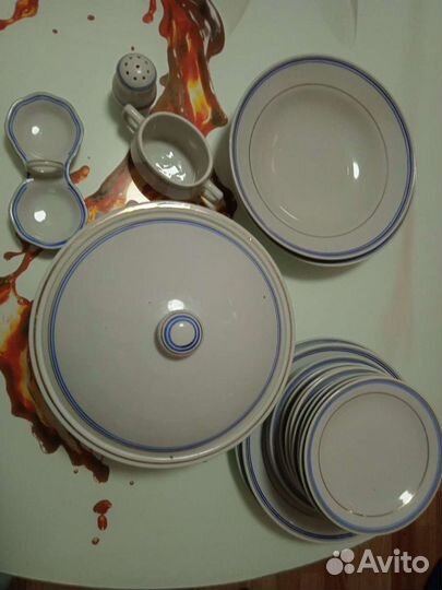 Набор столовой посуды