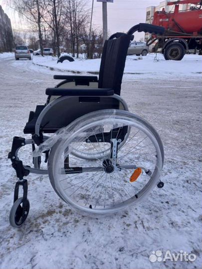 Коляска инвалидная