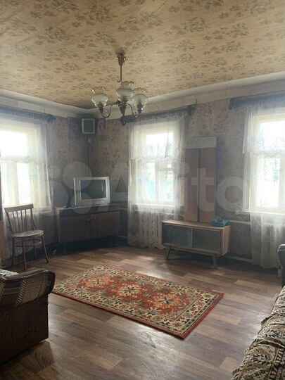 Дом 60 м² на участке 5 сот.