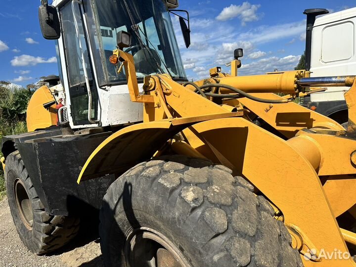 Фронтальный погрузчик Liebherr L 524, 2001