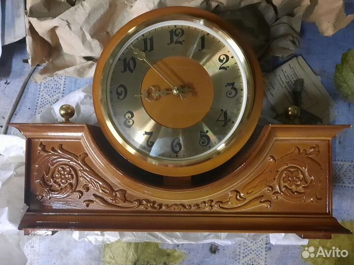 Настольные часы