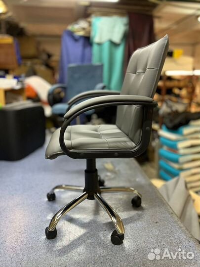 Компьютерное кресло