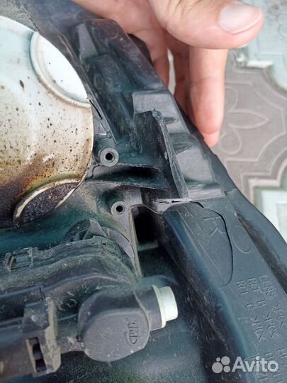 Фара передняя правая LADA xray