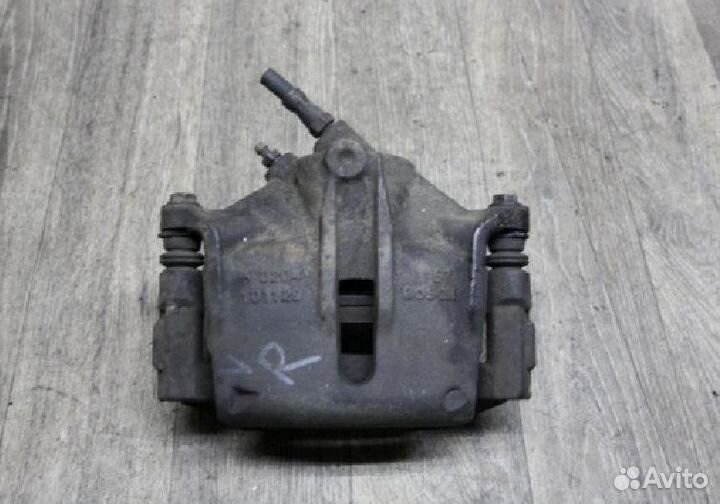 Суппорт передний Ford Mondeo 3 BWY 2002г