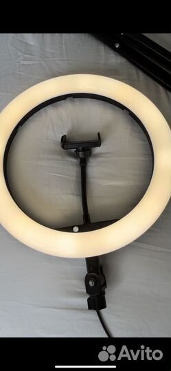 Кольцевая лампа со штативом