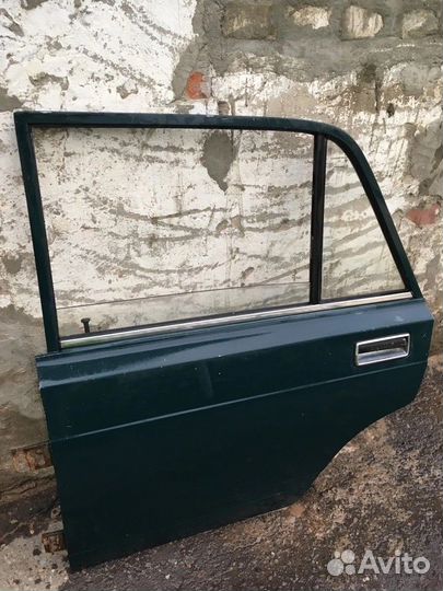 Продам заднию левую дверь на автомобиль ваз 2107