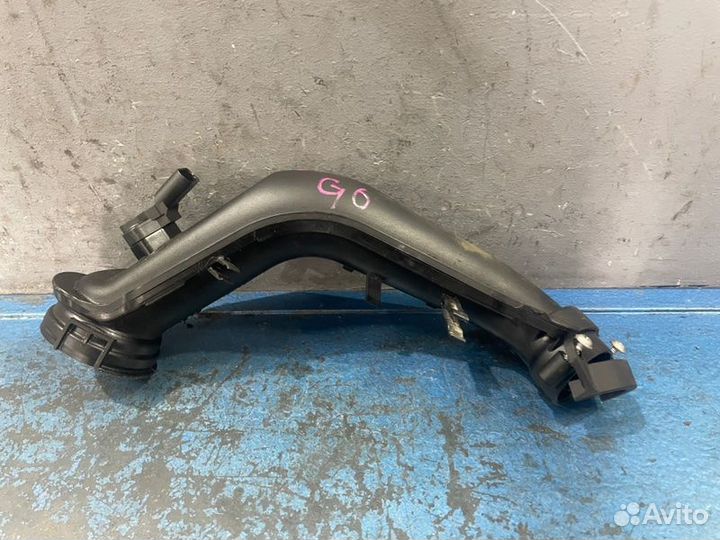 Патрубок дросселя Volkswagen Golf 6