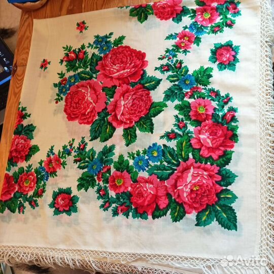 Павлопосадский платок старинный