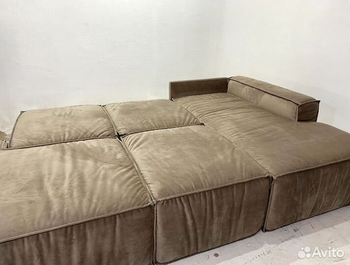 Диван в комнату