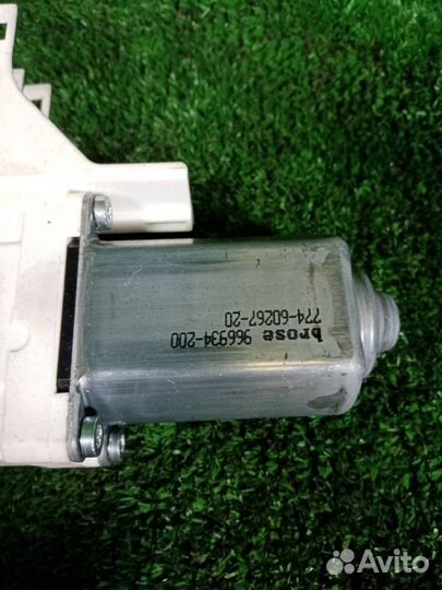 Стеклоподъемный механизм передний правый Audi A4