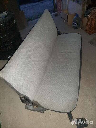 Автомобильное кресло