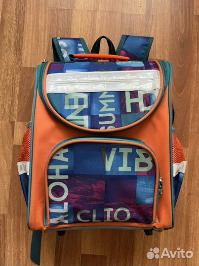 Ранец для первоклассника