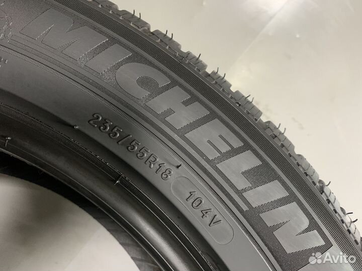 Michelin Pilot Alpin PA4 235/55 R18 104V