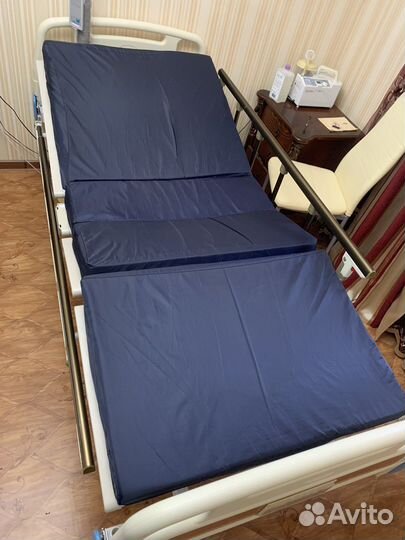 Медицинская кровать для лежачих больных бу
