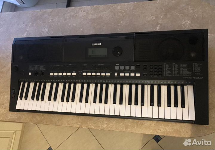 Yamaha PSR-E433 синтезатор (обмен возможен)