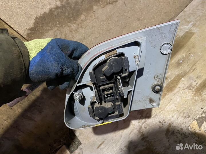 Задние фонари Fiat Albea