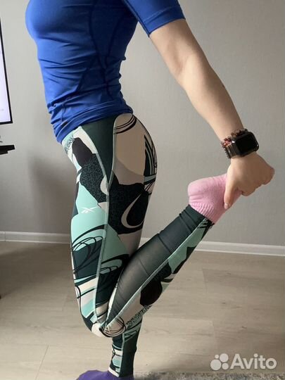 Лосины reebok и футболка nike, комплект