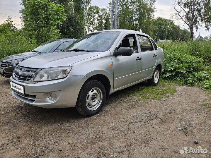 LADA Granta 1.6 МТ, 2013, 279 867 км