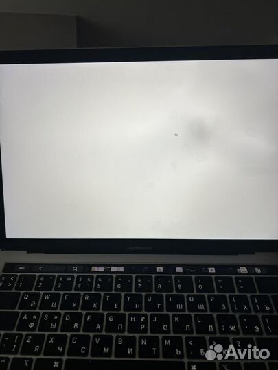 Apple MacBook Pro 13 2019 touchbar