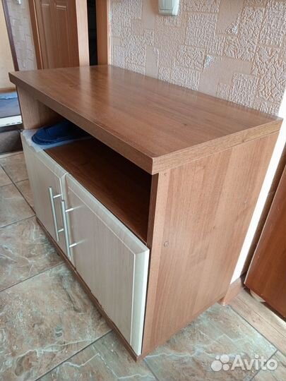 Тумба в прихожую бу