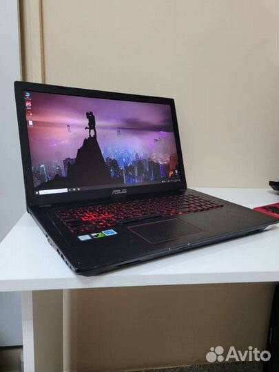 Gaming TUF asus i7-7700H GTX1050ti 17.3