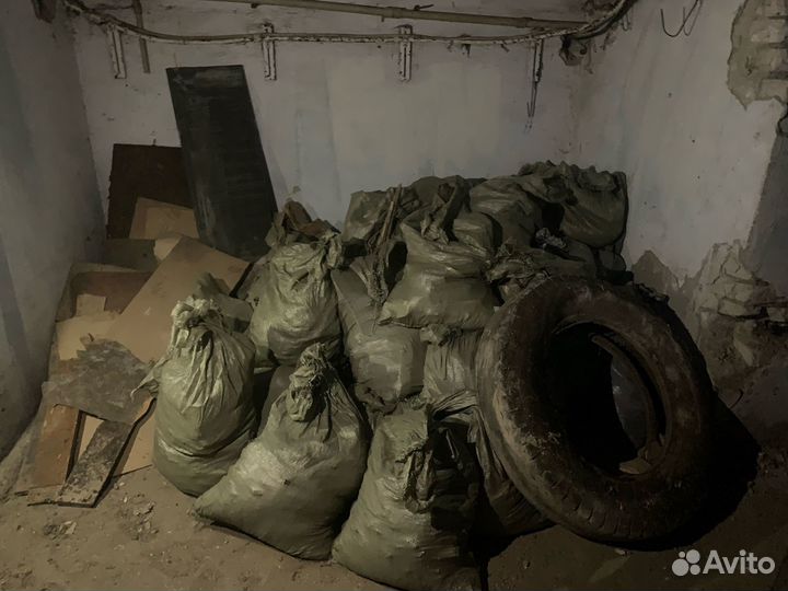 Разнорабочие и грузчики