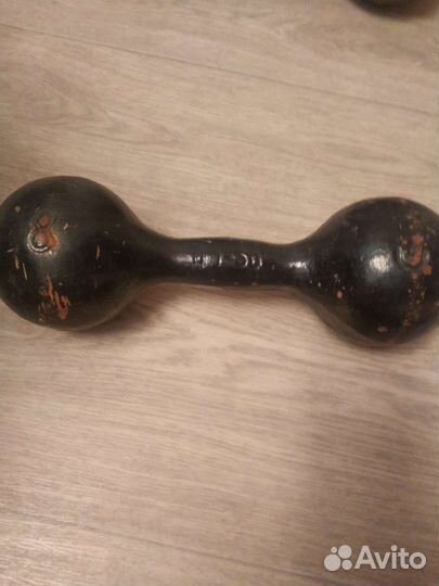 Гантели разные