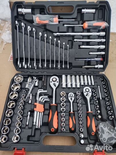 Набор инструментов 121 предмет