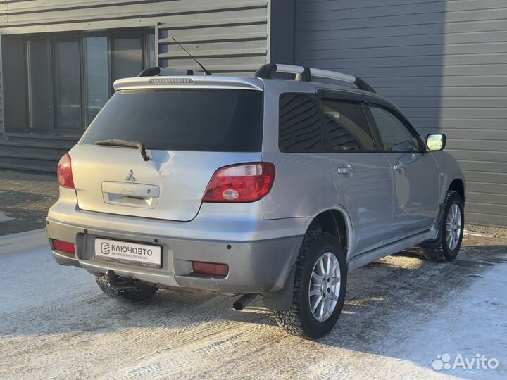 Mitsubishi Outlander 2.0 МТ, 2007, 370 000 км