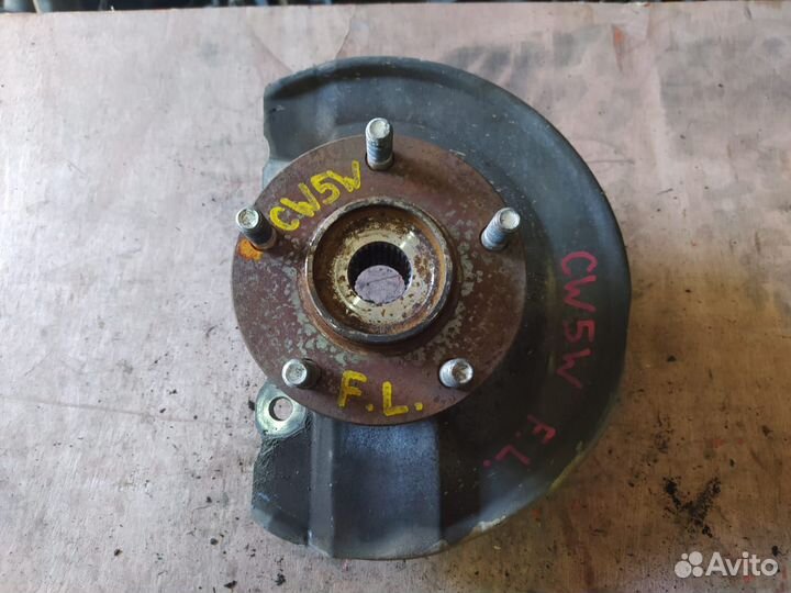 Поворотный кулак передний ступица Митсубиши Лансер