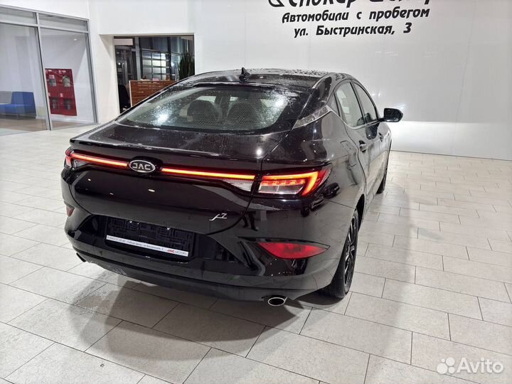 JAC J7 1.5 CVT, 2023