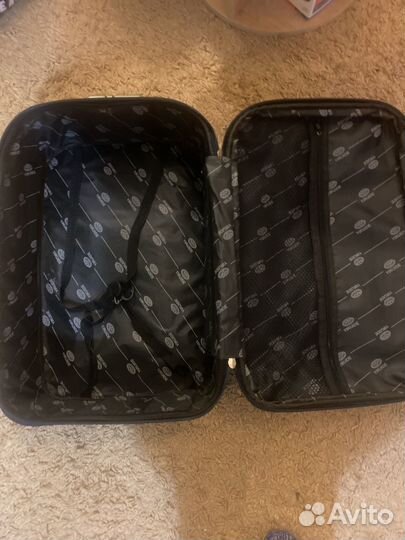 Чемодан без колес