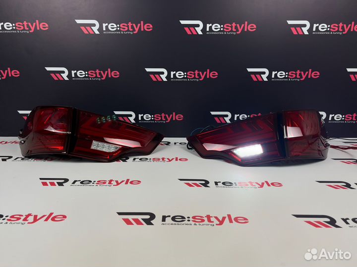 Стопы Toyota Highlander (XU50) 14-17г LED Красные