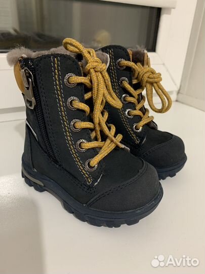 Ботинки зимние детские 20