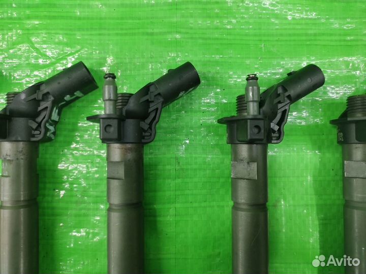 Форсунка 3.0 TDI CRC/CJM Touareg/Cayenne/Q7 и др