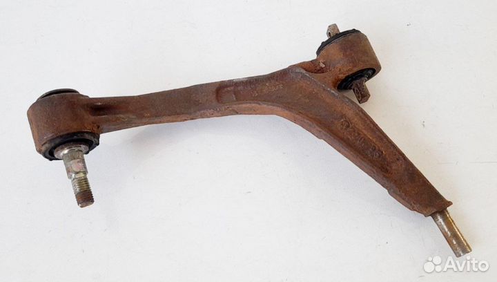 Рычаг задний Volvo 960 правый верхний