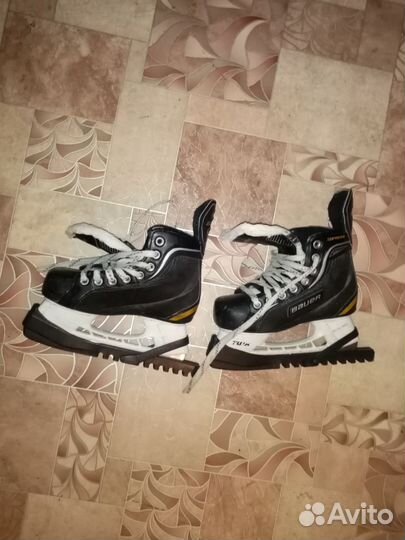 Хоккейные коньки bauer 33.5