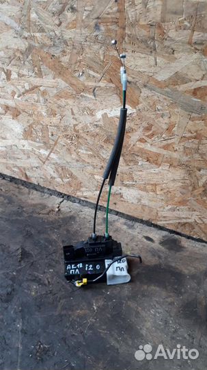 Замок двери передней левой Hyundai i20 2008-2014