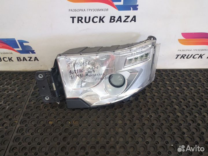 Фара левая Renault T