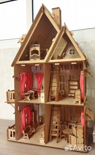 Домик кукольный