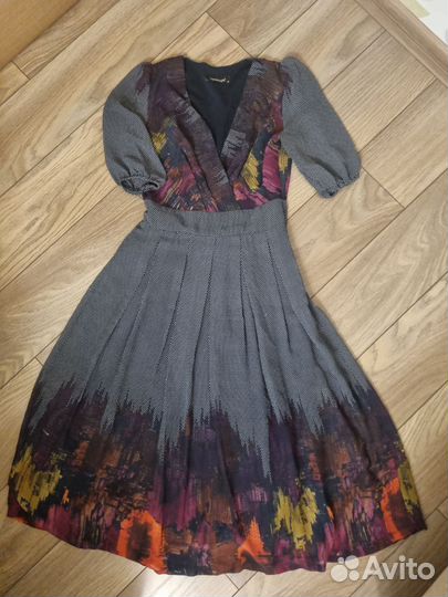 Платье женское 42 44
