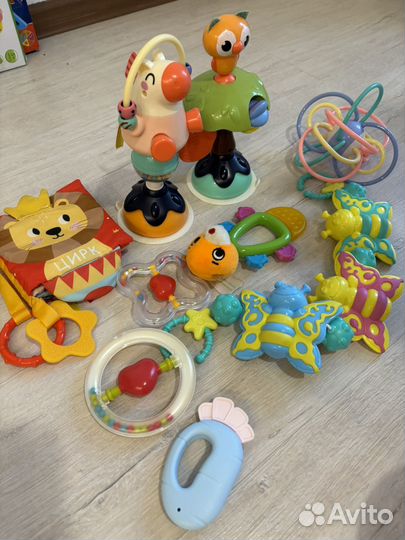 Пакет развивающих игрушек для новорожденных